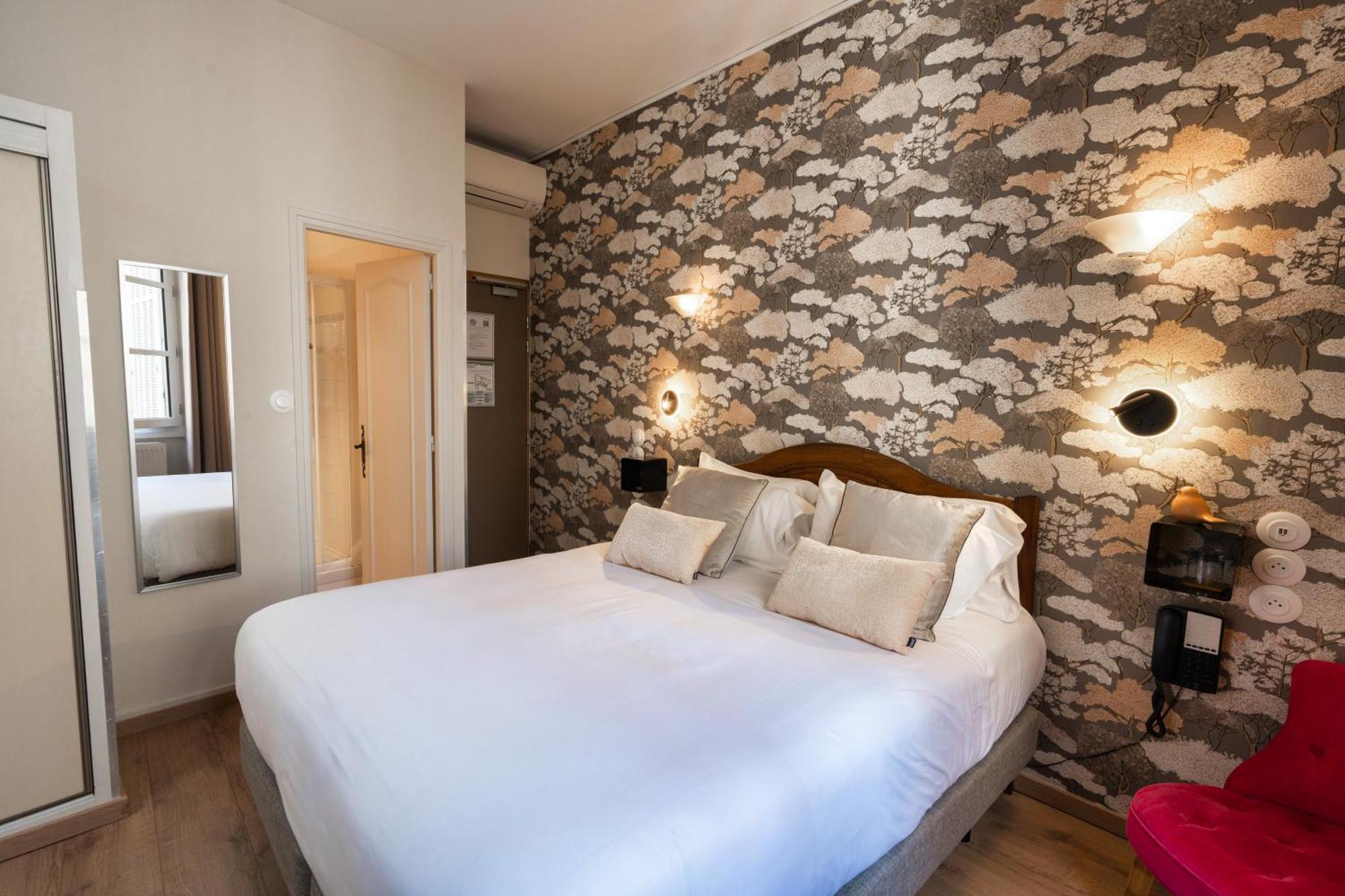 Garlande Hotel Avignon Centre Bagian luar foto
