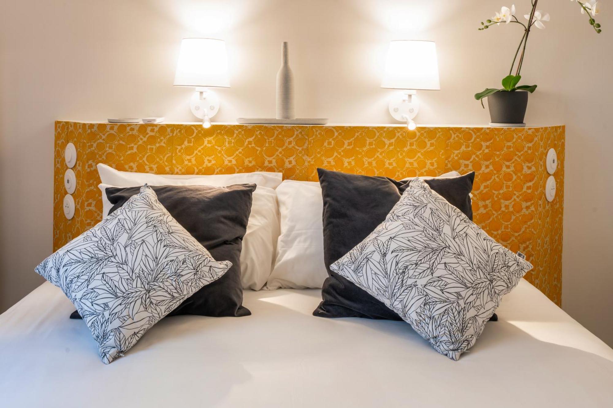 Garlande Hotel Avignon Centre Bagian luar foto