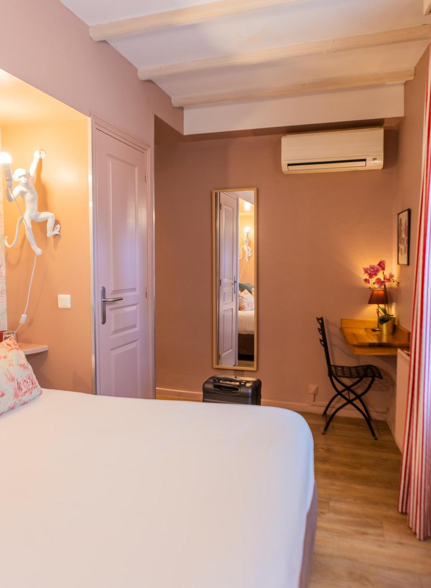 Garlande Hotel Avignon Centre Bagian luar foto